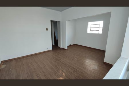 Casa para alugar com 252m², 2 quartos e sem vagaSala de jantar