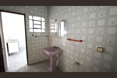 Casa para alugar com 252m², 2 quartos e sem vagaBanheiro 2