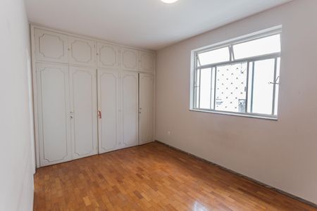 Apartamento à venda com 120m², 3 quartos e 1 vagaSuíte