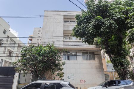 Apartamento à venda com 120m², 3 quartos e 1 vagaFachada