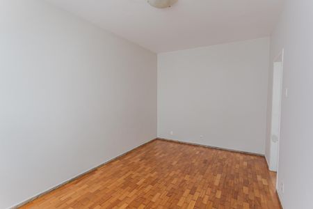 Apartamento à venda com 120m², 3 quartos e 1 vagaSala