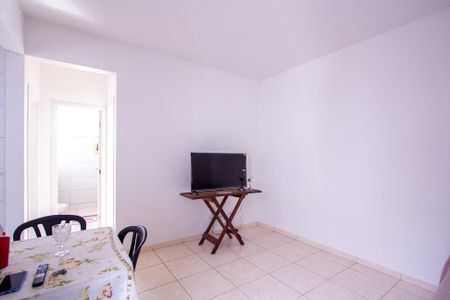 Apartamento para alugar com 55m², 2 quartos e 1 vaga Apartamento para alugar com 55m², 2 quartos e 1 vagaSala