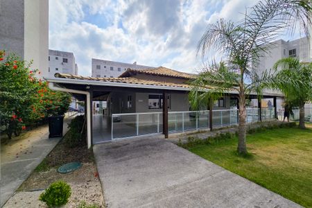 Apartamento para alugar com 55m², 2 quartos e 1 vaga Apartamento para alugar com 55m², 2 quartos e 1 vagaÁrea comum - Salão de festas