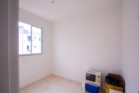 Quarto 2 de apartamento para alugar com 2 quartos, 55m² em Vista Alegre, São Gonçalo