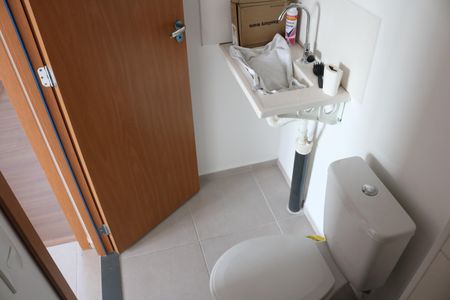 Apartamento para alugar com 37m², 2 quartos e sem vagaBanheiro