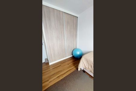 Quarto de apartamento para alugar com 3 quartos, 73m² em Jardim das Colinas, São José dos Campos