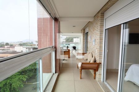 Apartamento para alugar com 160m², 3 quartos e 2 vagasVaranda