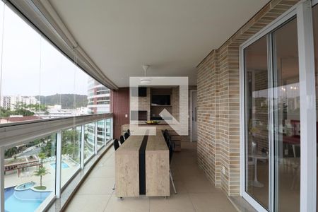 Apartamento para alugar com 160m², 3 quartos e 2 vagasVaranda