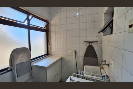 Apartamento para alugar com 79m², 3 quartos e 1 vagaÁrea de Serviço 