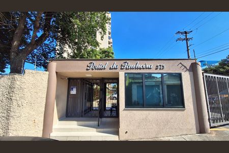 Apartamento para alugar com 79m², 3 quartos e 1 vagaFachada 