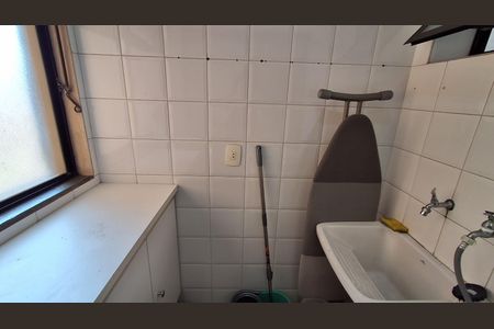 Apartamento para alugar com 79m², 3 quartos e 1 vagaÁrea de Serviço 