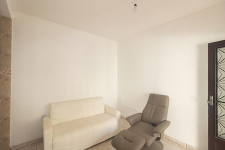 Casa para alugar com 57m², 1 quarto e sem vagaSala