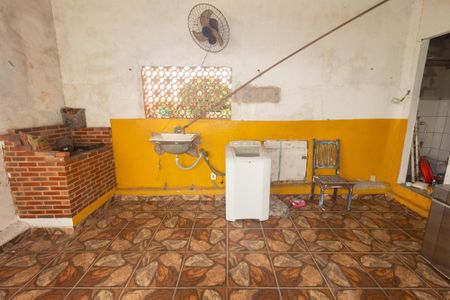 Casa para alugar com 57m², 1 quarto e sem vagaÁrea de Serviço