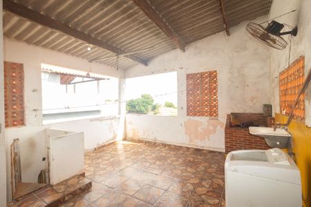 Casa para alugar com 57m², 1 quarto e sem vagaTerraço