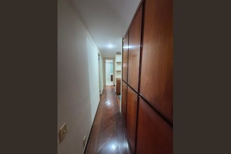 Apartamento para alugar com 110m², 3 quartos e 2 vagas Apartamento para alugar com 110m², 3 quartos e 2 vagasQuarto