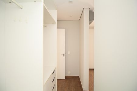 Apartamento para alugar com 61m², 1 quarto e 2 vagasCloset