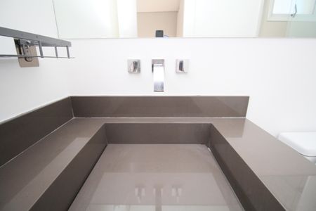 Apartamento para alugar com 61m², 1 quarto e 2 vagasBanheiro da Suíte - Torneira