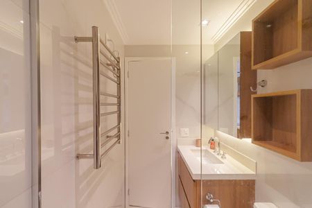 Apartamento à venda com 45m², 1 quarto e 1 vaga Apartamento à venda com 45m², 1 quarto e 1 vagaBanheiro