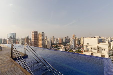 Apartamento à venda com 45m², 1 quarto e 1 vaga Apartamento à venda com 45m², 1 quarto e 1 vagaÁrea comum - Piscina