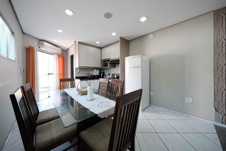 Casa para alugar com 62m², 1 quarto e 1 vagaSala/Cozinha