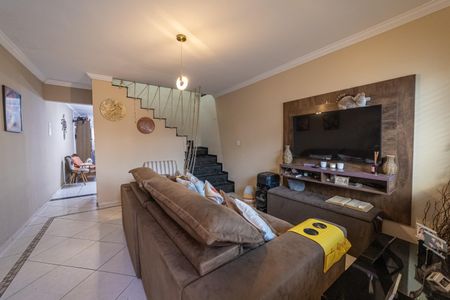 Sala de casa à venda com 3 quartos, 148m² em Vila Nhocuné, São Paulo