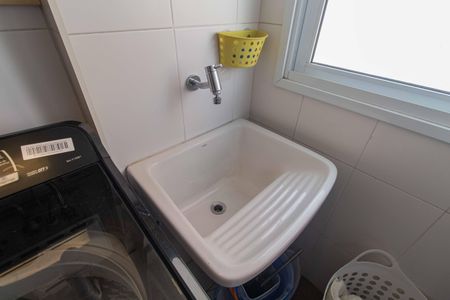 Apartamento para alugar com 73m², 2 quartos e 1 vagaÁrea de Serviço