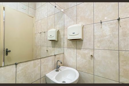 Banheiro  de casa para alugar com 1 quarto, 38m² em Jardim Belem, São Paulo