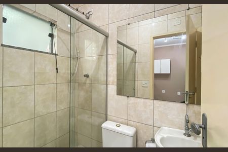 Banheiro  de casa para alugar com 1 quarto, 38m² em Jardim Belem, São Paulo