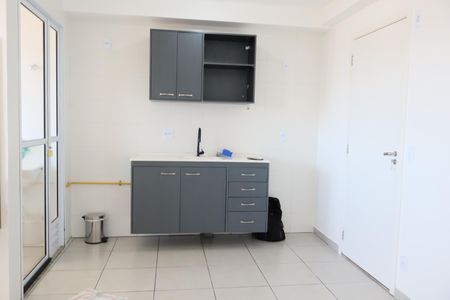 Cozinha de apartamento à venda com 2 quartos, 42m² em Vila Fatima, São Paulo