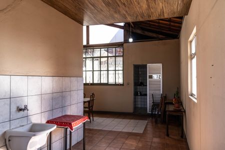 Casa para alugar com 237m², 3 quartos e 1 vagaCozinha