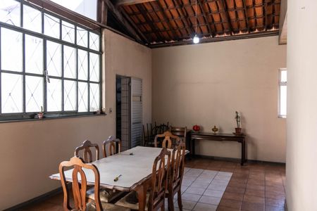 Sala de casa para alugar com 3 quartos, 237m² em Barroca, Belo Horizonte