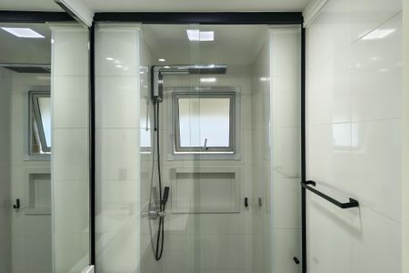 Apartamento para alugar com 115m², 3 quartos e 2 vagas Apartamento para alugar com 115m², 3 quartos e 2 vagasBanheiro
