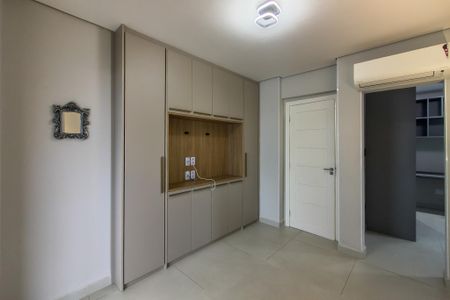 Apartamento para alugar com 115m², 3 quartos e 2 vagas Apartamento para alugar com 115m², 3 quartos e 2 vagasSuite