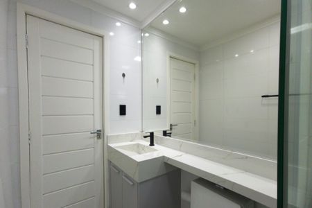 Apartamento para alugar com 115m², 3 quartos e 2 vagas Apartamento para alugar com 115m², 3 quartos e 2 vagasBanheiro