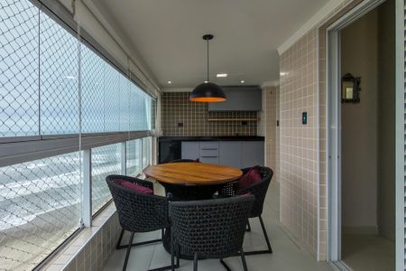 Apartamento para alugar com 115m², 3 quartos e 2 vagas Apartamento para alugar com 115m², 3 quartos e 2 vagasSacada