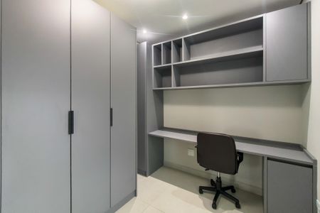 Apartamento para alugar com 115m², 3 quartos e 2 vagas Apartamento para alugar com 115m², 3 quartos e 2 vagasEscritório