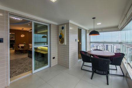 Sacada de apartamento para alugar com 3 quartos, 115m² em Nova Mirim, Praia Grande