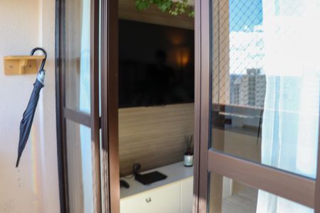 Apartamento à venda com 2 quartos, 58m² em Vila Santa Teresa, Santo André