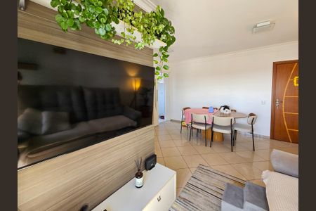 Apartamento à venda com 2 quartos, 58m² em Vila Santa Teresa, Santo André