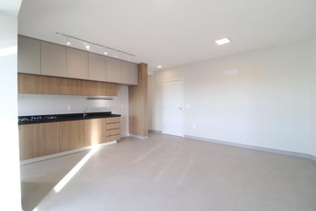 Apartamento para alugar com 79m², 2 quartos e 2 vagasSala