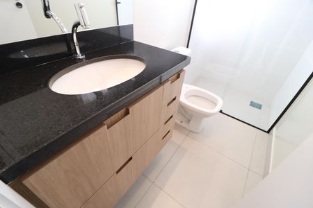 Apartamento para alugar com 79m², 2 quartos e 2 vagasBanheiro do Quarto 2