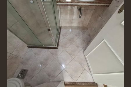 Apartamento para alugar com 68m², 1 quarto e sem vagaBanheiro 