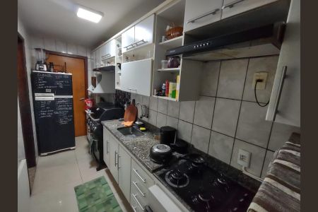Apartamento para alugar com 67m², 2 quartos e 1 vagaCozinha