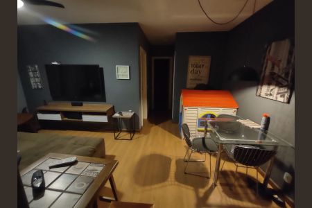 Apartamento para alugar com 67m², 2 quartos e 1 vagaSala