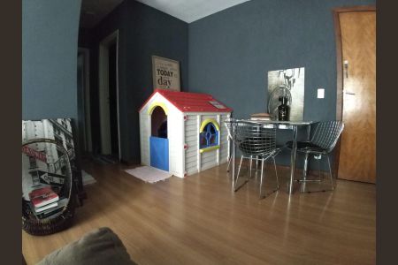 Apartamento para alugar com 67m², 2 quartos e 1 vagaSala