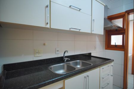 Apartamento à venda com 90m², 3 quartos e 2 vagasCozinha