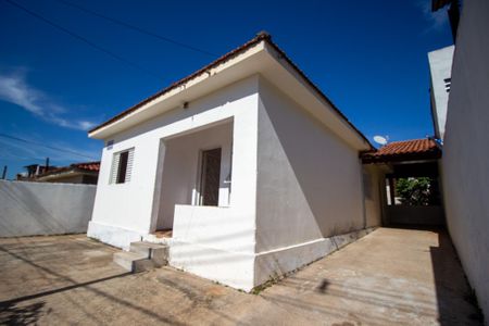 Casa para alugar com 300m², 3 quartos e 3 vagasFachada 