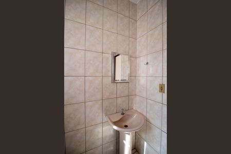 Casa para alugar com 300m², 3 quartos e 3 vagasBanheiro Casa 2