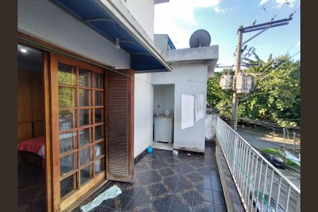 Varanda  de casa à venda com 6 quartos, 232m² em Jardim Maria Estela, São Paulo