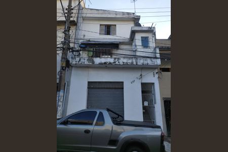 Fachada  de casa à venda com 6 quartos, 232m² em Jardim Maria Estela, São Paulo